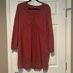 2 Old Navy dresses. Size Large.